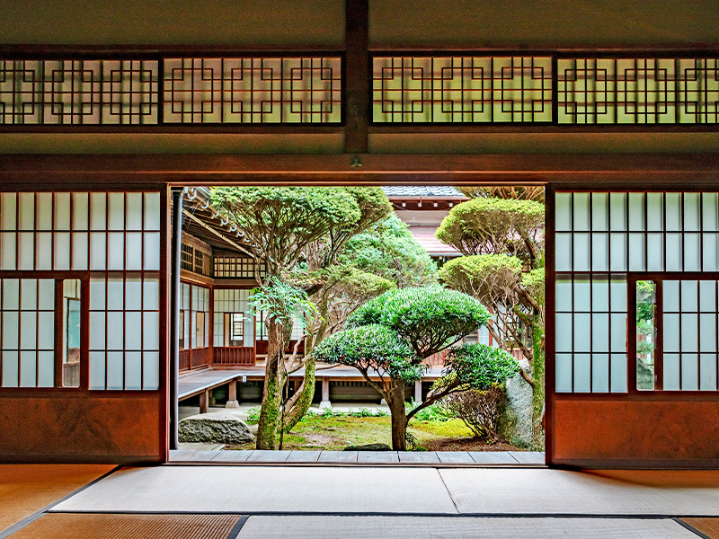 Traditional-Japanese-style-room